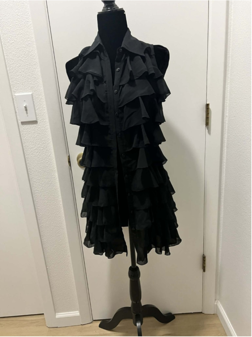 NWT Samuel Dong Black Ruffle Blouse Sz Small Avant Garde Statement Top Tiered